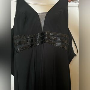Black long prom gown
